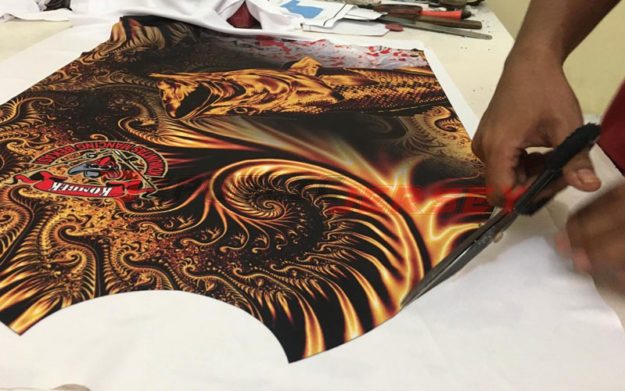 Konveksi Bikin baju jersey sepeda lari mancing bola futsal esport gaming online event suporter volly basket olahraga custom printing jakarta bandung (37) jersey custom mancing