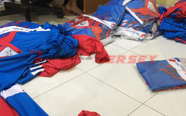 Konveksi Bikin baju jersey sepeda lari mancing bola futsal esport gaming online event suporter volly basket olahraga custom printing jakarta bandung (44) Konveksi Bikin baju jersey sepeda lari mancing bola futsal esport gaming online event suporter volly basket olahraga custom printing jakarta bandung (44)