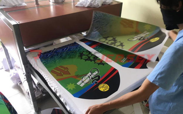 Konveksi Bikin baju jersey sepeda lari mancing bola futsal esport gaming online event suporter volly basket olahraga custom printing jakarta bandung (7)